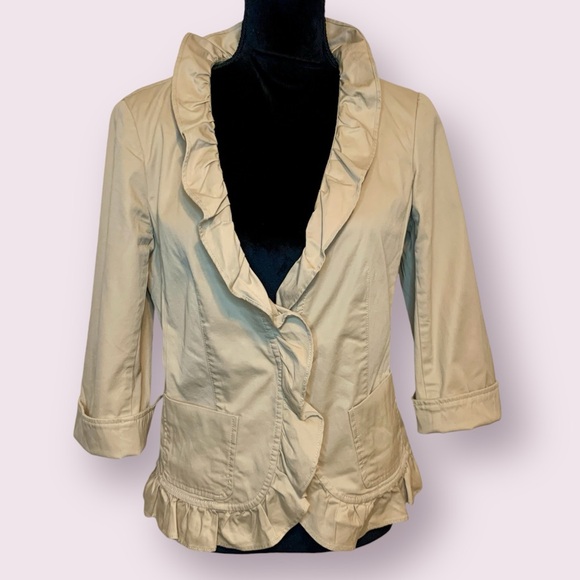 Talbots Ruffle Trim Blazer Short Waisted Tan Size 10 Petite - Picture 1 of 11